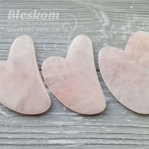 Рожевий кварц натуральний, скребок для обличчя Гуаша 2-422