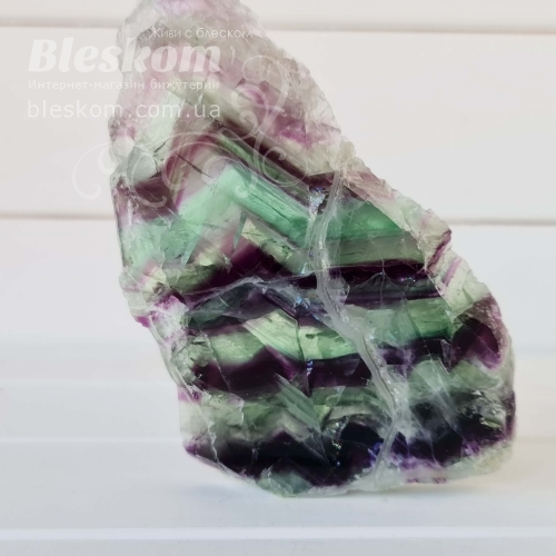 флюорит порода, натуральна 2-448