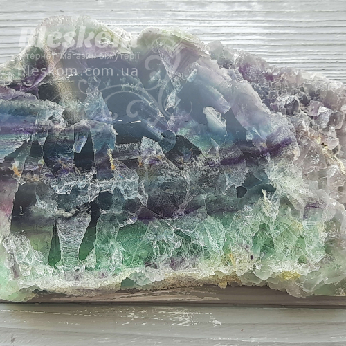 флюорит порода, натуральна 2-452