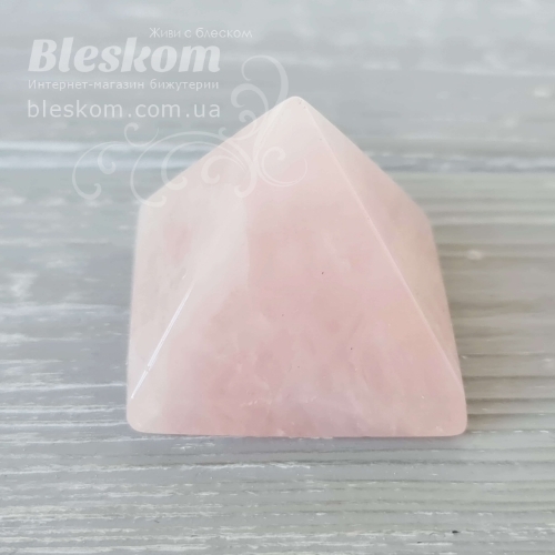 Розовый кварц, пирамида, натуральный 2-465