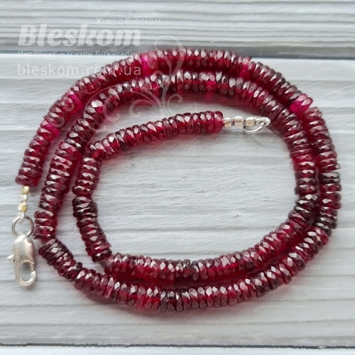 Шпінель гранована, натуральна К2856