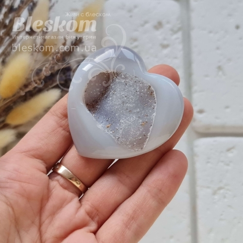 Агат серце, з друзою, натуральне 2-561