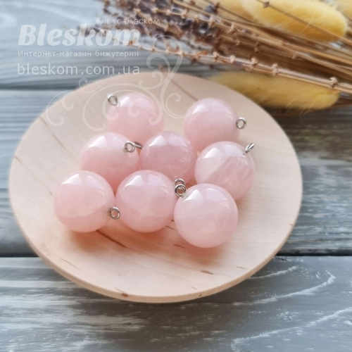 Розовый кварц, кулон, круглый, натуральный 0-447