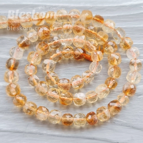 Цитрин граненый, кубик, натуральный К3059