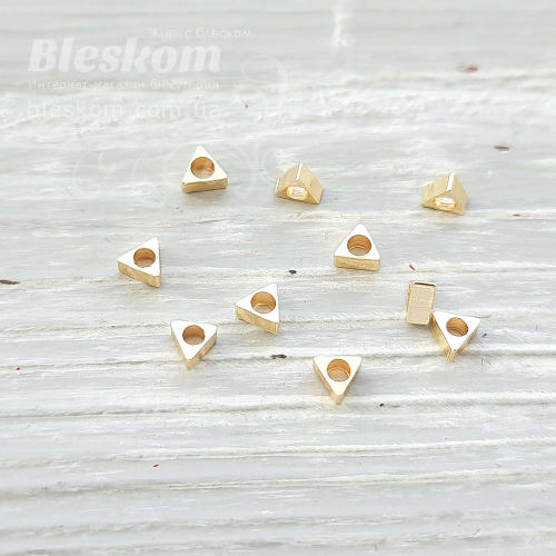 Намистина трикутна, гіпоалергенна 30466