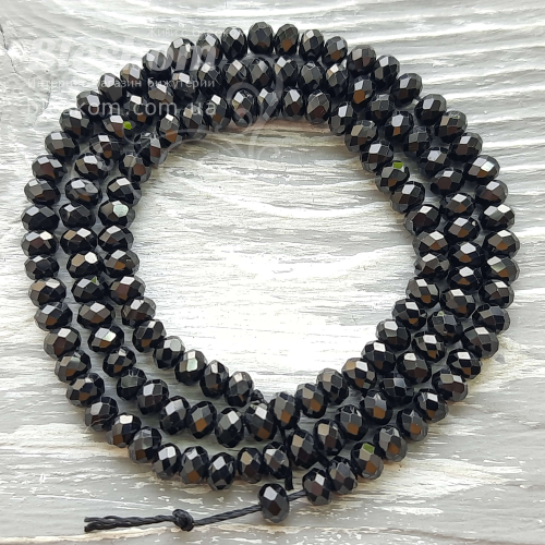 Шпінель гранована, натуральна К3167