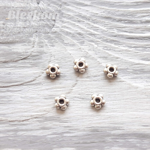 Намистина 15570