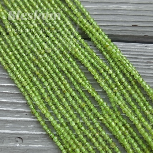 Хризоліт мілкий, гранований, натуральний К2155