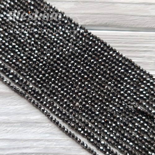 Шпінель гранована, натуральна К2192