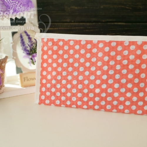 Косметичка в горошок 4-106