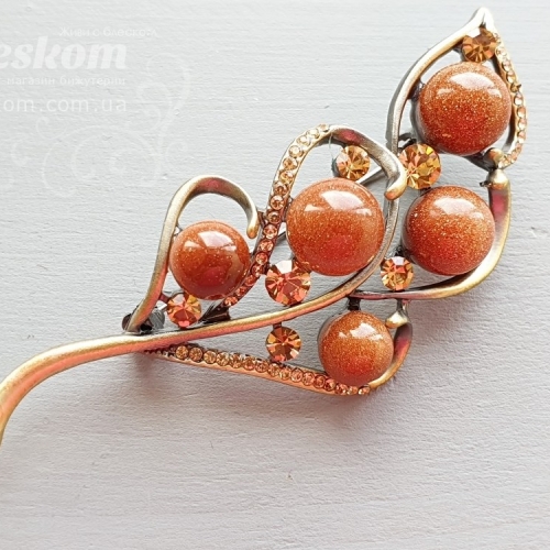 Брошь  Веточка с авантюрином со стразами 3-186