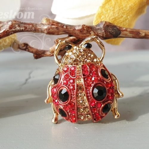 Брошь Божья коровка со стразами 3-252