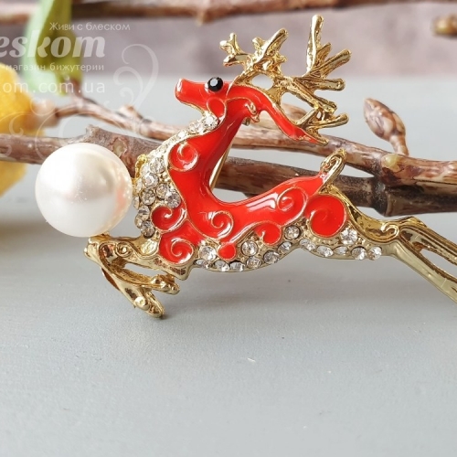 Брошь Олень с жемугом со стразами 3-262