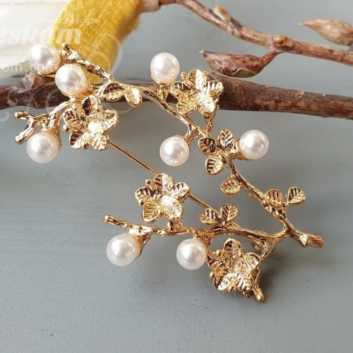 Брошь Веточка с жемчугом 3-271