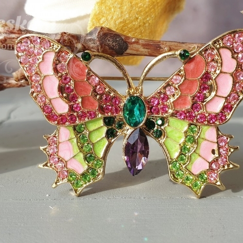 Брошь Бабочка со стразами 3-290