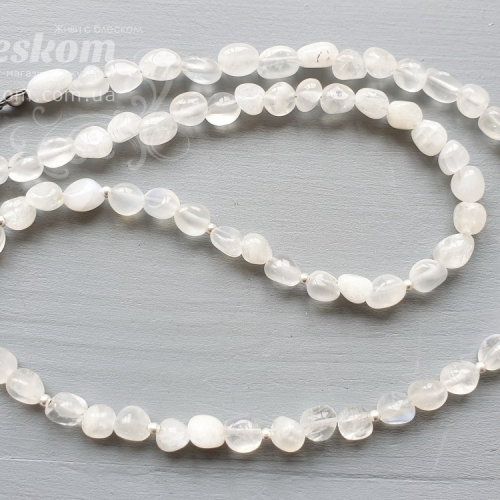 Місячний камінь галтовка, натуральний, кольє к2441