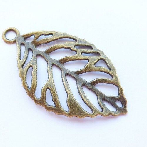 Подвеска листок 6559