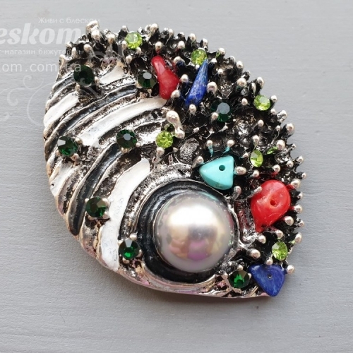 Брошь дизайнерская, со стразами 3-357